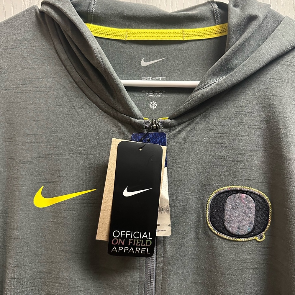 Nike Gray Lightweight Oregon Duck Jacket - Picture 2 of 5